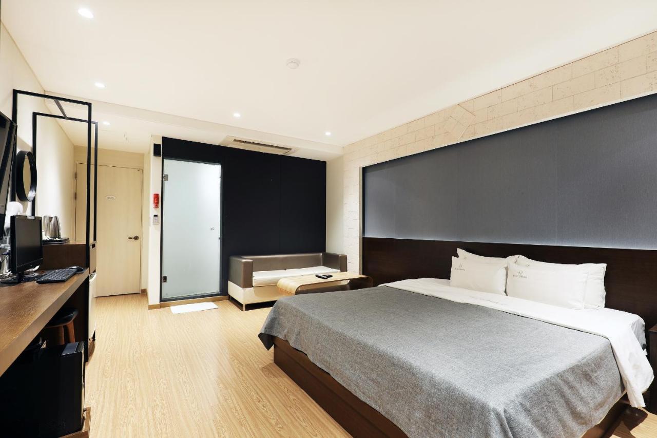 Gloria Hotel Seongnam Bagian luar foto