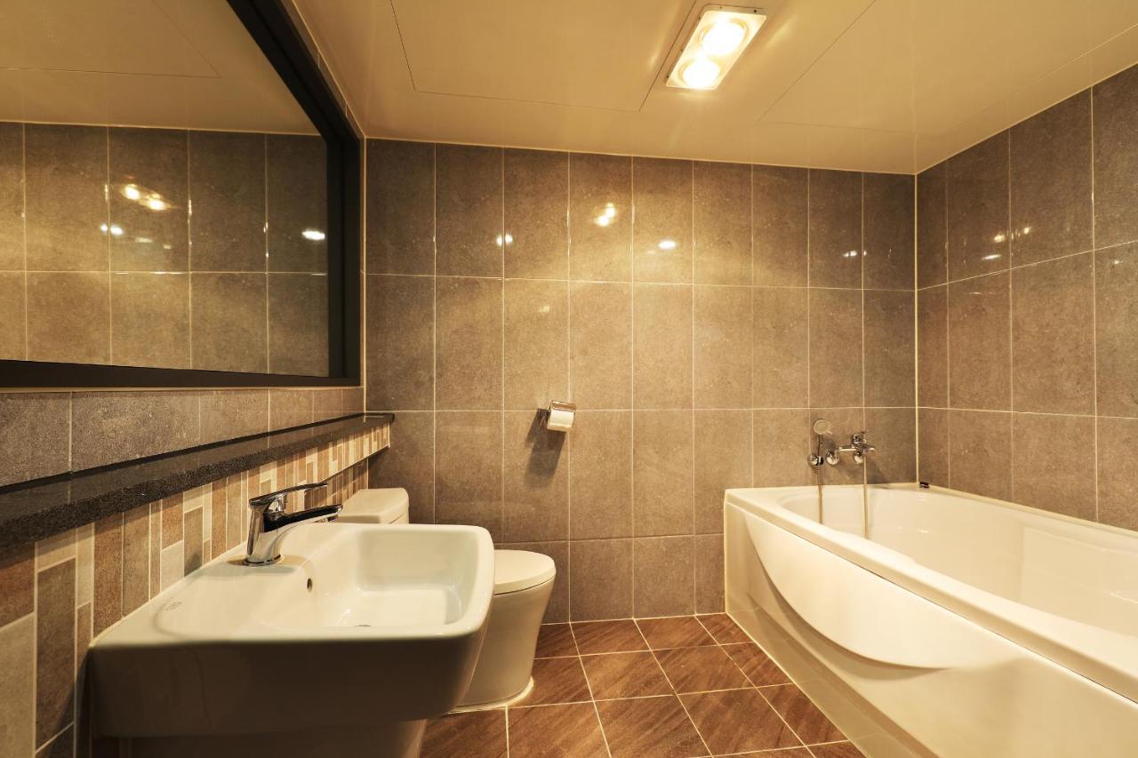 Gloria Hotel Seongnam Bagian luar foto
