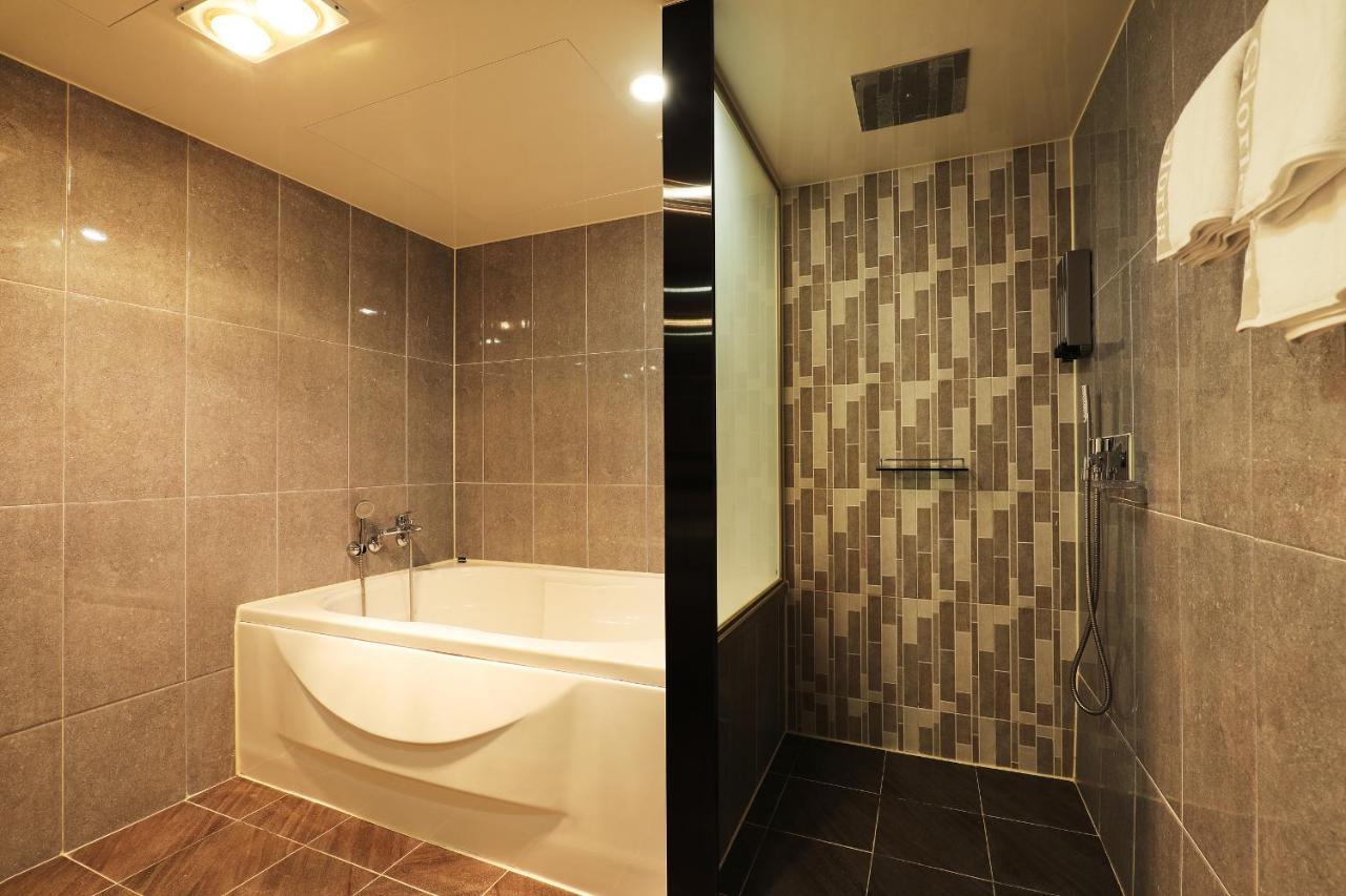 Gloria Hotel Seongnam Bagian luar foto