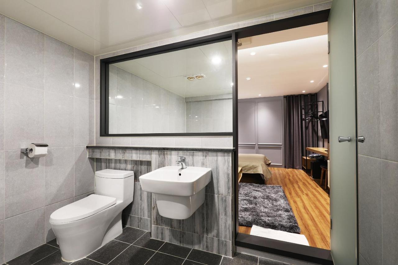 Gloria Hotel Seongnam Bagian luar foto