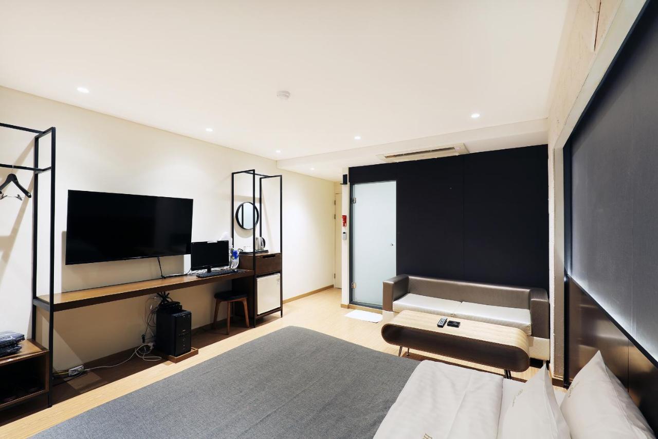 Gloria Hotel Seongnam Bagian luar foto