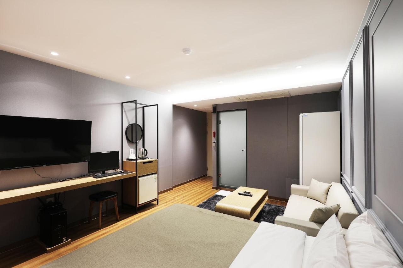Gloria Hotel Seongnam Bagian luar foto
